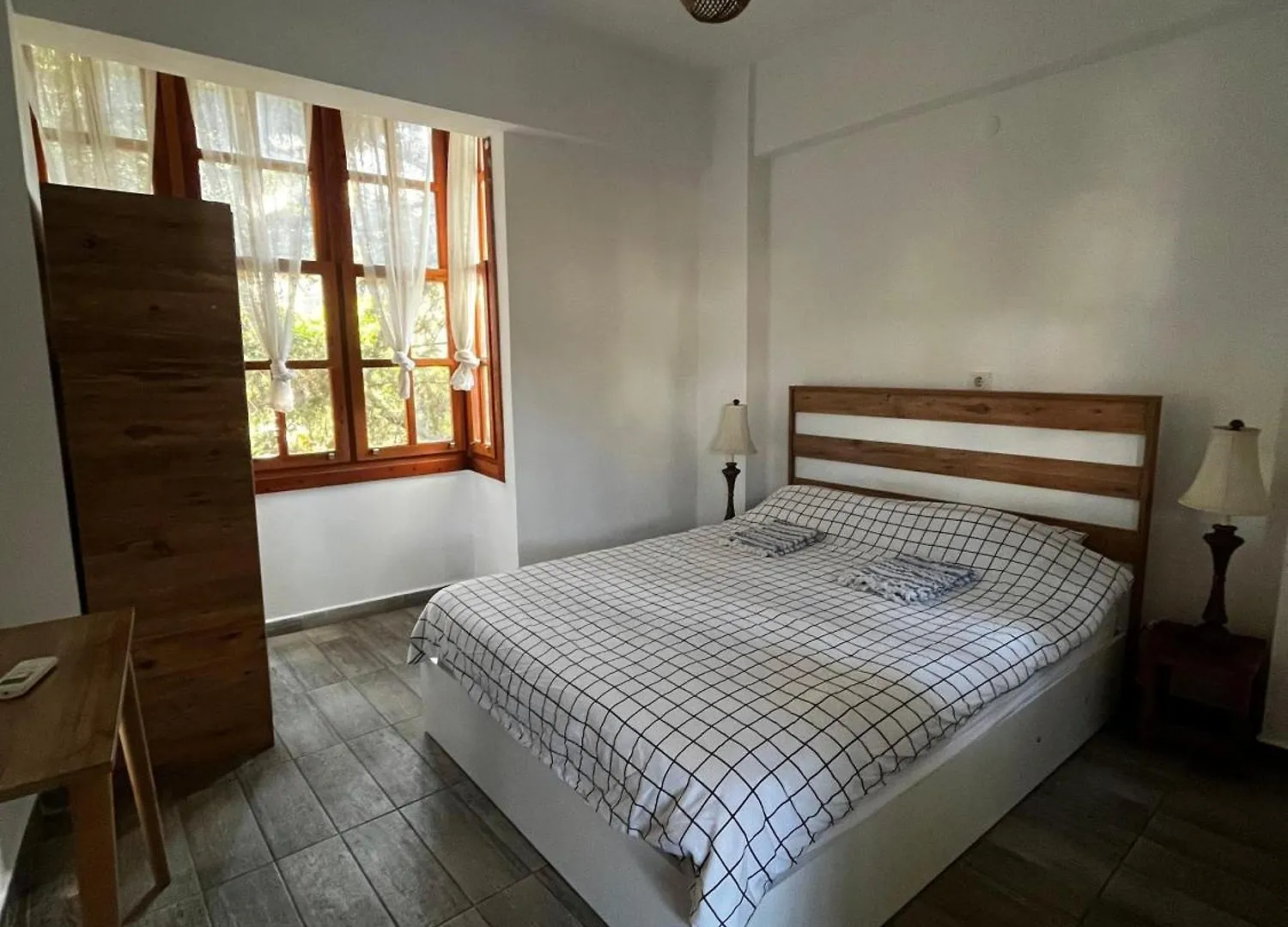 אנטליה Kuyu Beergarden Hostel 0*,  טורקיה