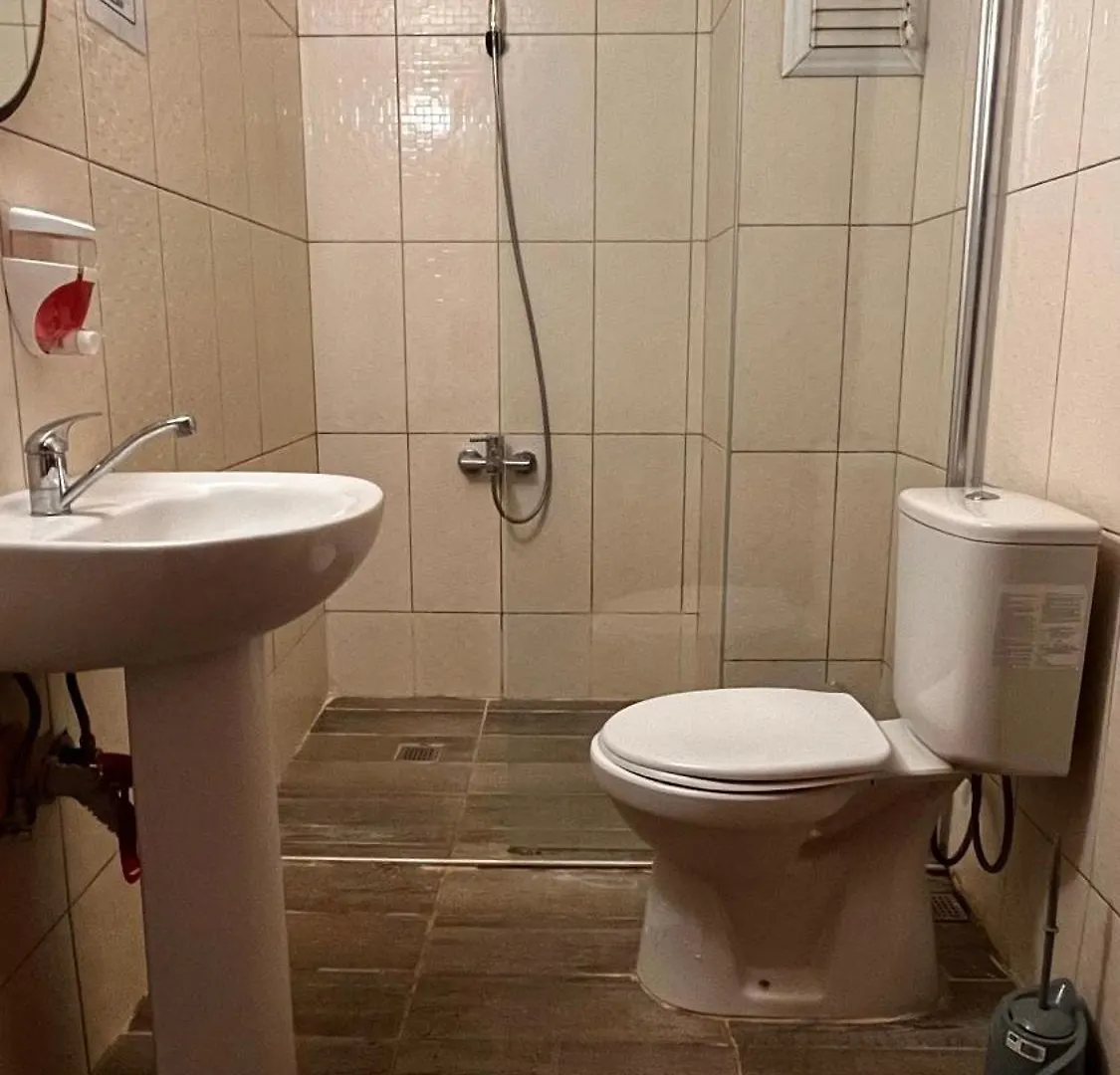 אנטליה Kuyu Beergarden Hostel טורקיה