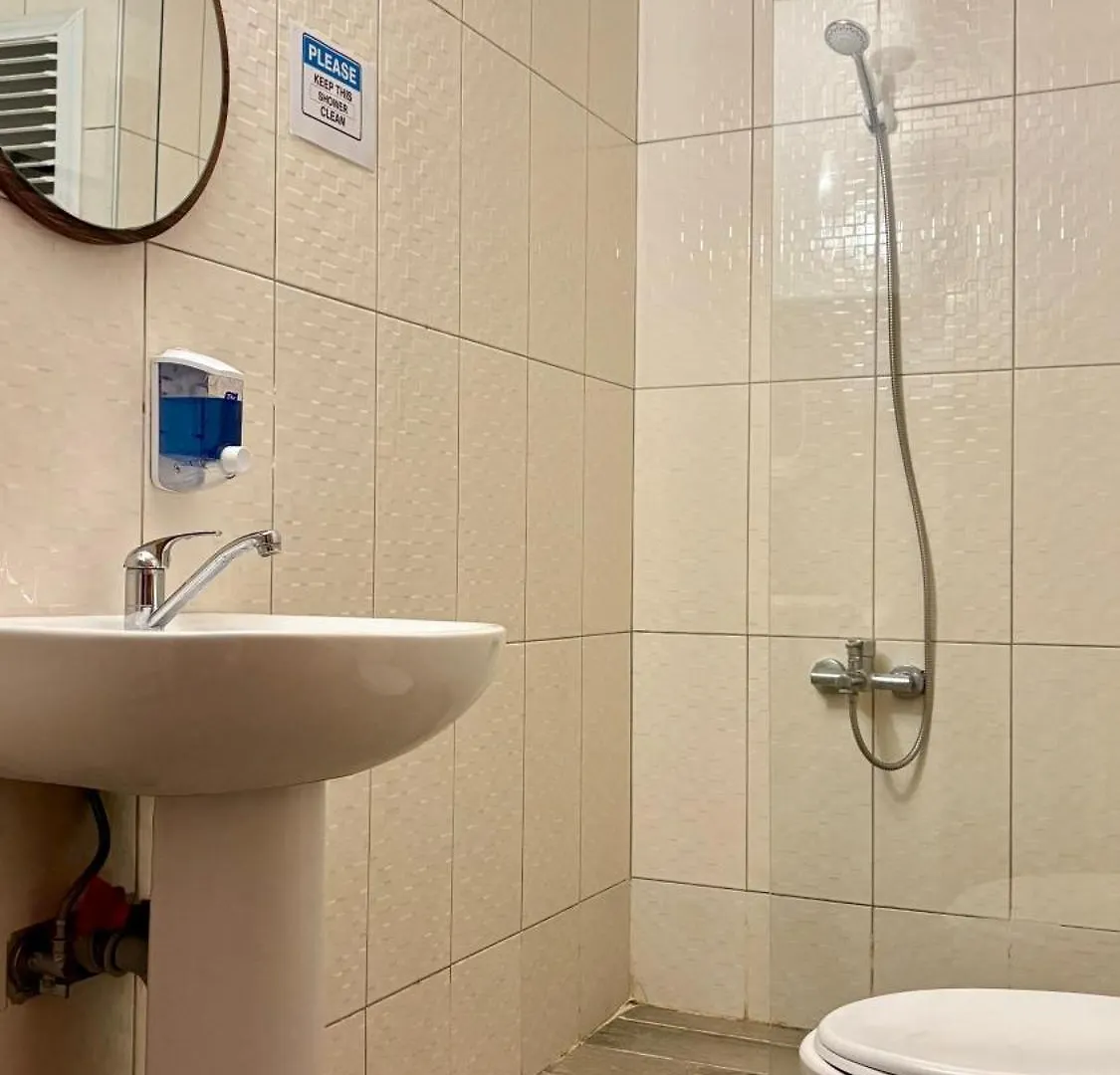 אנטליה Kuyu Beergarden Hostel