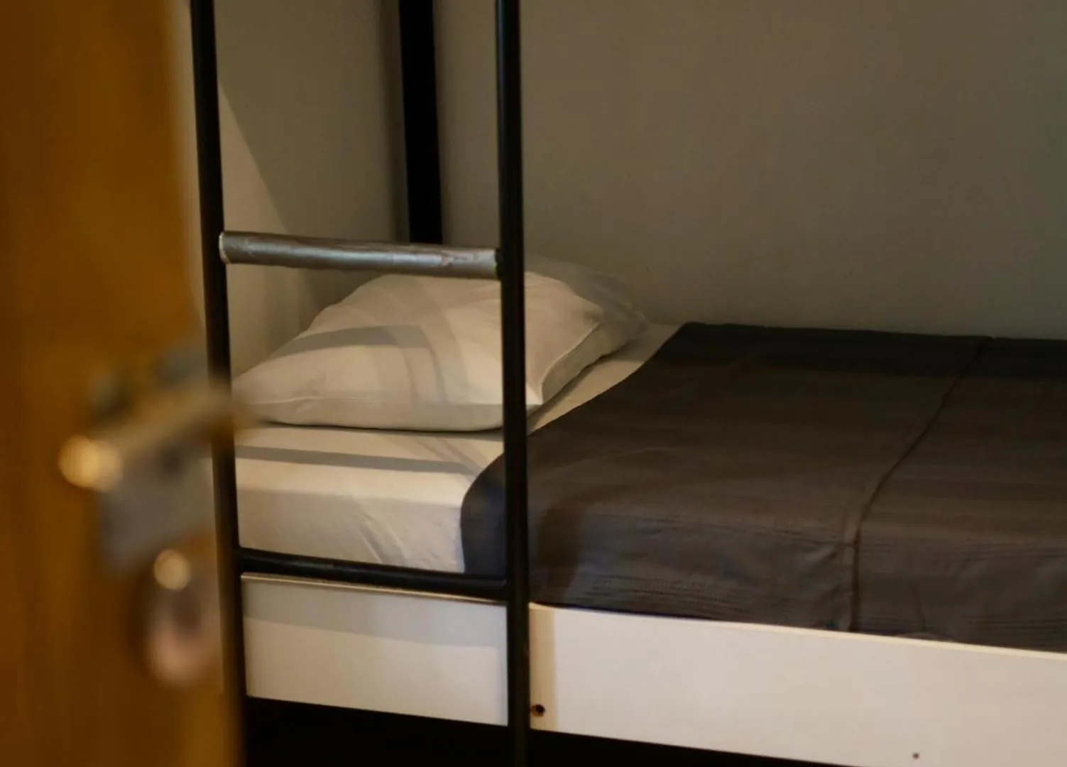 Kuyu Beergarden Hostel Αττάλεια