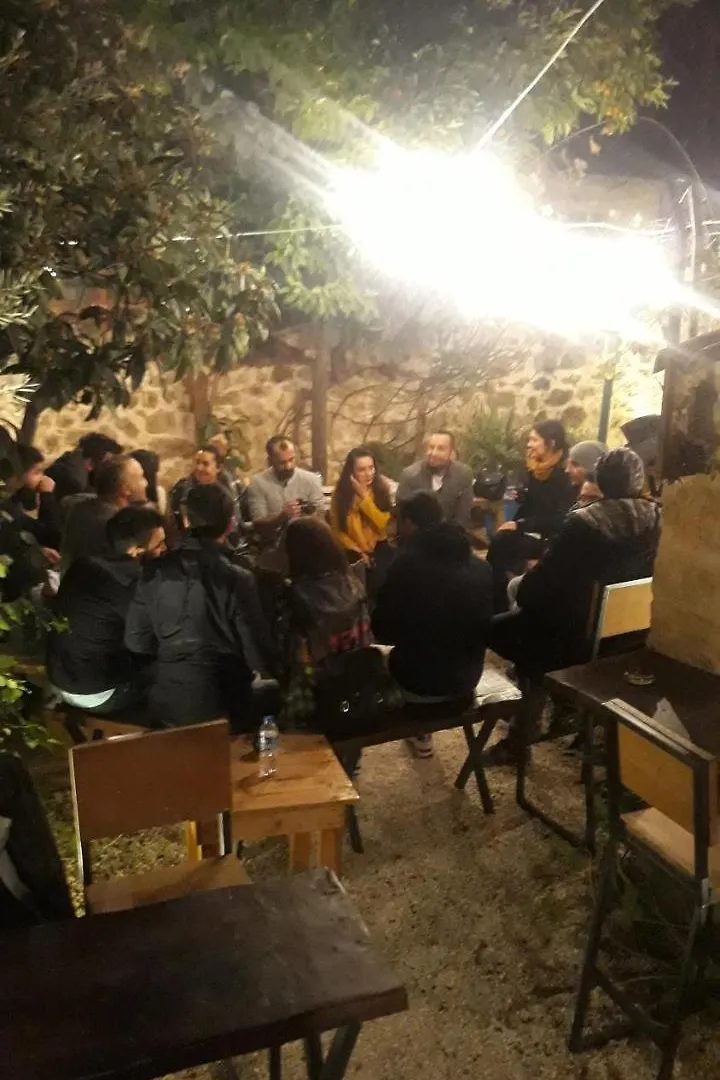 אנטליה Kuyu Beergarden Hostel